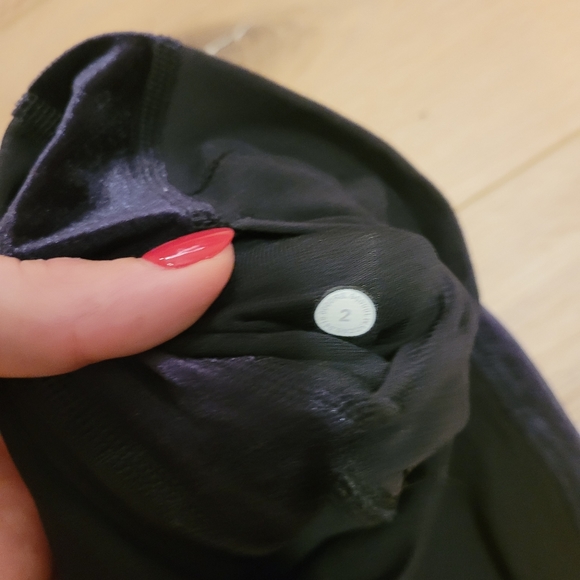 Lululemon align NWOT - Picture 5 of 5